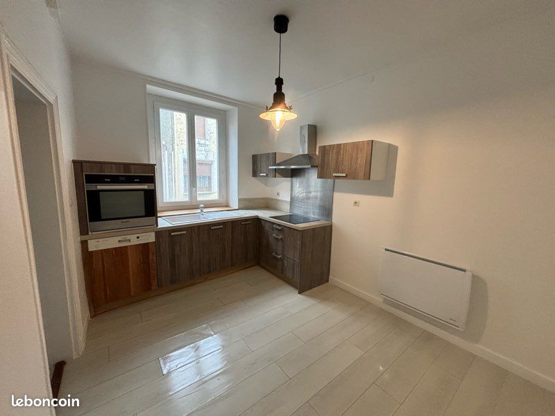 Maison 5 pièces 80 m² · à Montendre · 80 m² · 105 000 €