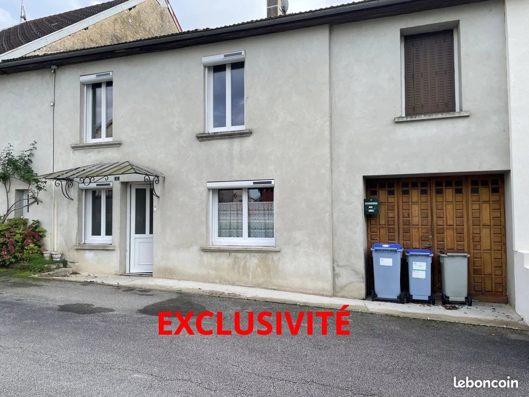 Maison 4 pièces 114 m² · à Clairvaux-les-Lacs · 114 m² · 139 000 €