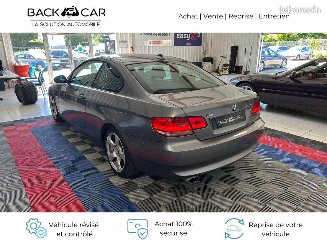 BMW Série 3 E92 Coupe 320i 170ch (image 6)