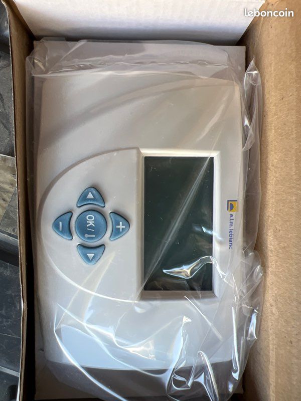 THERMOSTAT D'AMBIANCE PROGRAMMABLE sans fil ELM LEBLANC NSC RF/ 7716780374/ NEUF EUR 129,00 - FR