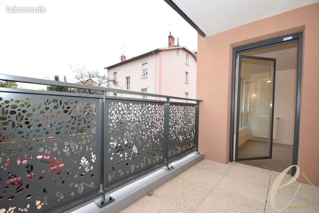 Appartement a louer oullins-pierre-benite - 3 pièce(s) - 55 m2 - Surfyn