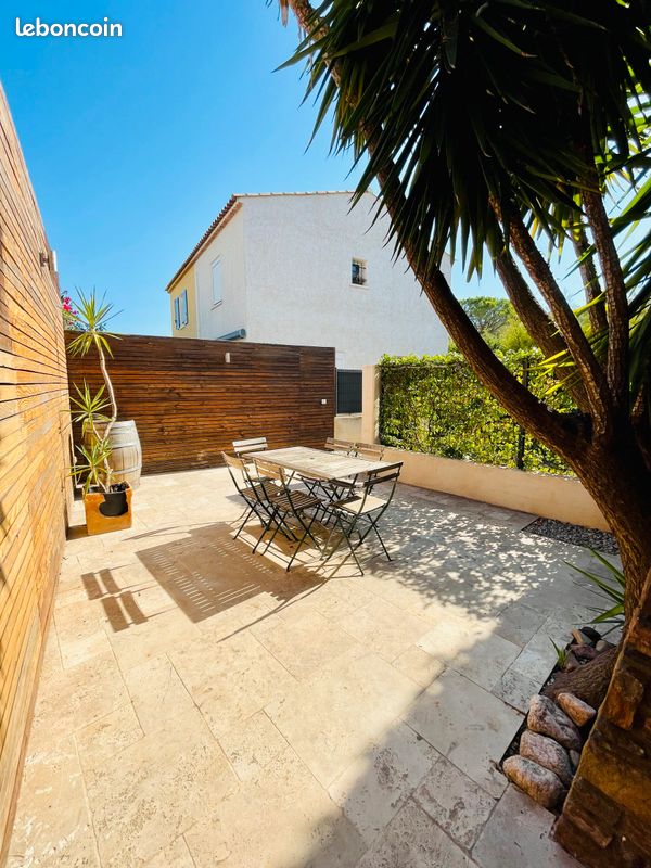 Appartement T2 st Raphaël location saisonnière (image 1)