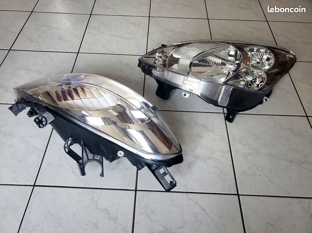 Phare avant Peugeot Partner Neuf (image 4)