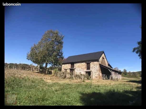 Grange 200 m² Le Pescher