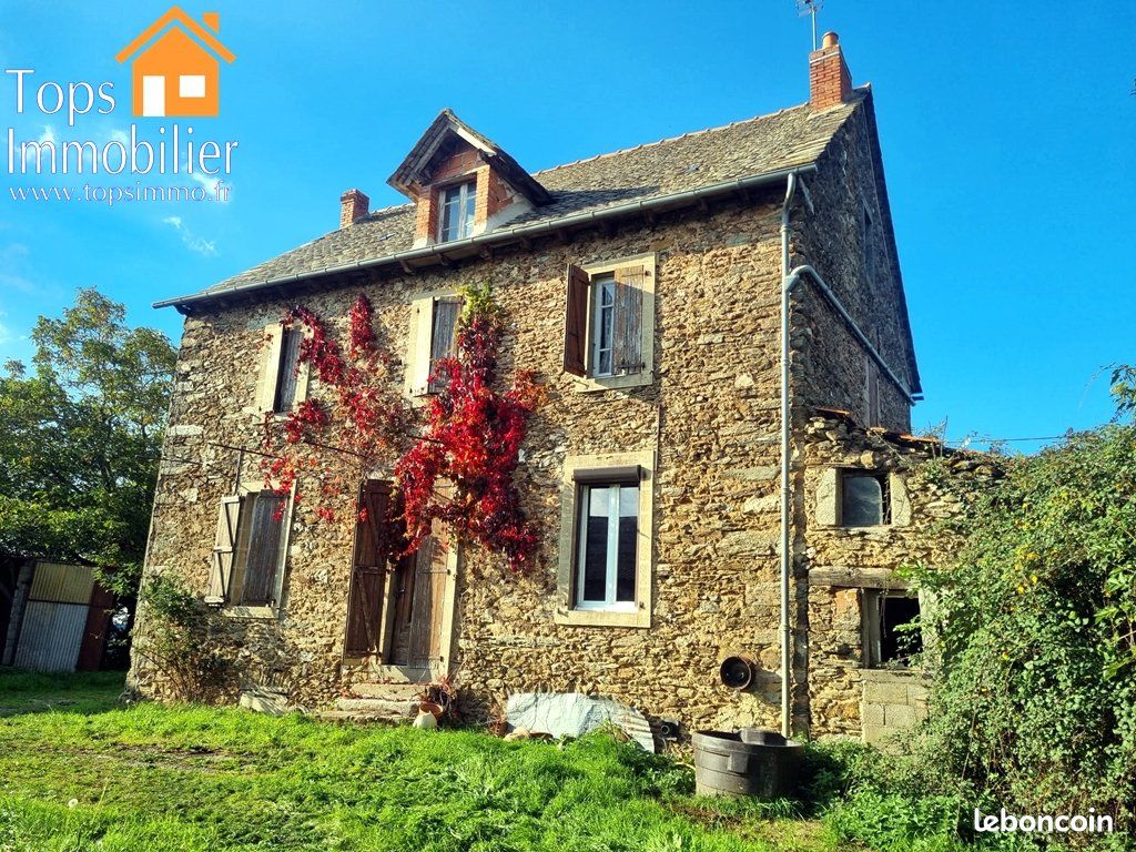 Maison 7 pièces 164 m² · à Rieupeyroux · 164 m² · 163 000 €