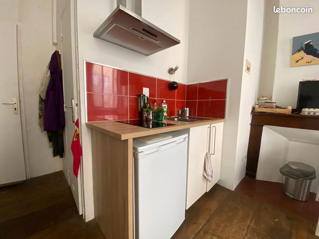 Appartement 1 pièce 18 m² · à Foix · 18 m² · 330 €/mois