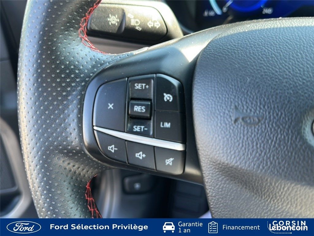 Ford Kuga III 2.0 ECOBLUE 150 MHEV BVM6 ST-Line (image 17)