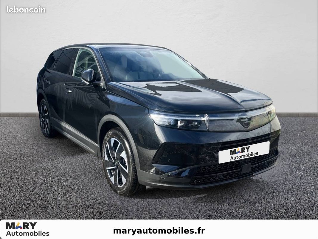 OPEL Grandland 1.2 Turbo Hybrid 145 ch e-DCT6 GS (image 3)