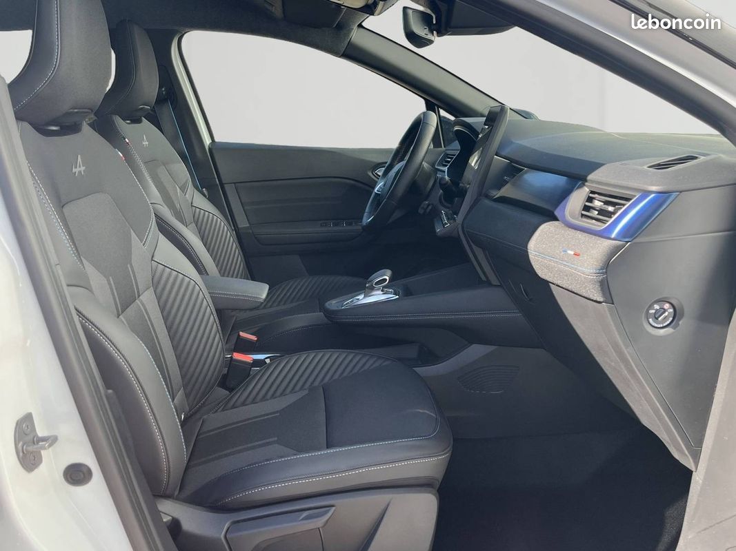 RENAULT Captur E-Tech full hybrid 145 ch esprit Alpine (image 23)