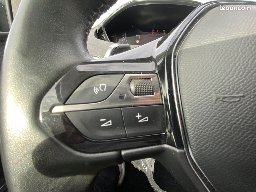 Peugeot 3008 1.5 BLUEHDI 130CH S&S ALLURE PACK EAT8 (image 13)