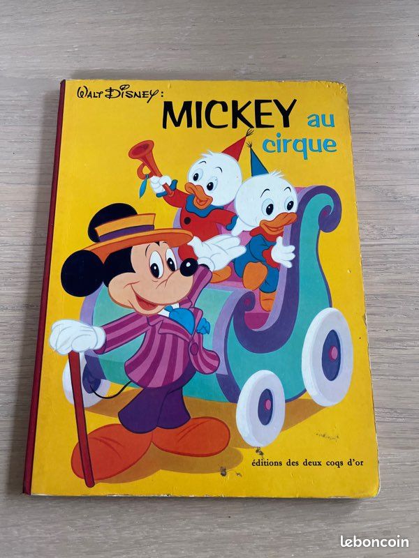 Album illustré Mickey au cirque (image 1)