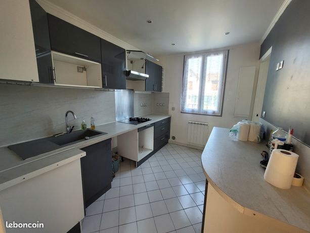 Maison a louer - 2 pièce(s) - 40 m2 - Surfyn
