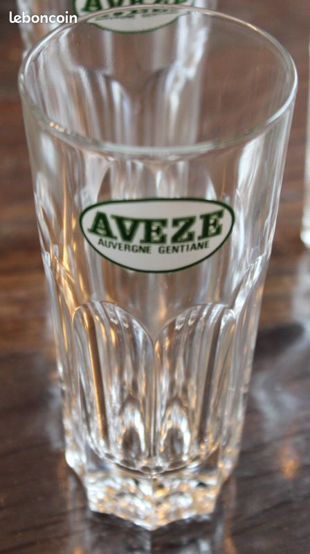 Rare 12 verres anciens AVEZE gentiane faîche ou auvergne gentiane (image 2)