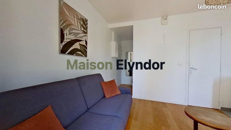 Appartement 1 pièce 17 m² · à Paris · 17 m² · 689 €