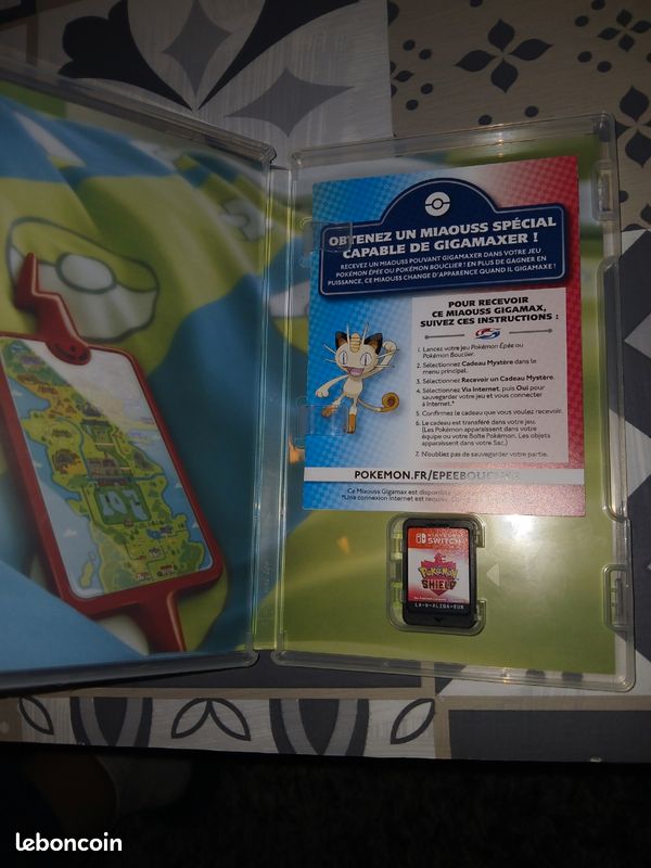 Jeu Pokemon Bouclier Nintendo Switch (image 2)