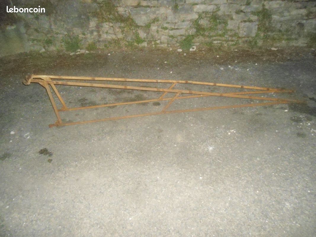 Lot de 2 fermettes légères tubulaires mono-pente en fer pour charpente d’un petit abris cabane hangar (image 6)