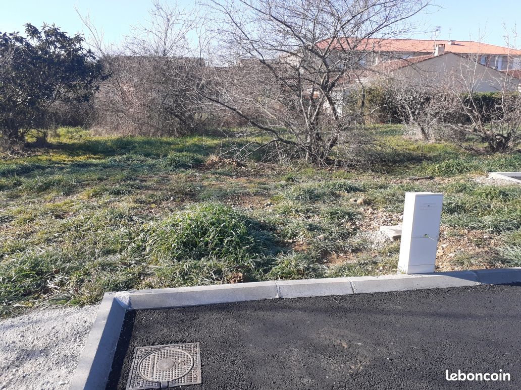 Terrain 250 m² · à Saint-Lys · 65 000 €