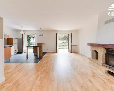 Maison 327 000 € - 91 m²