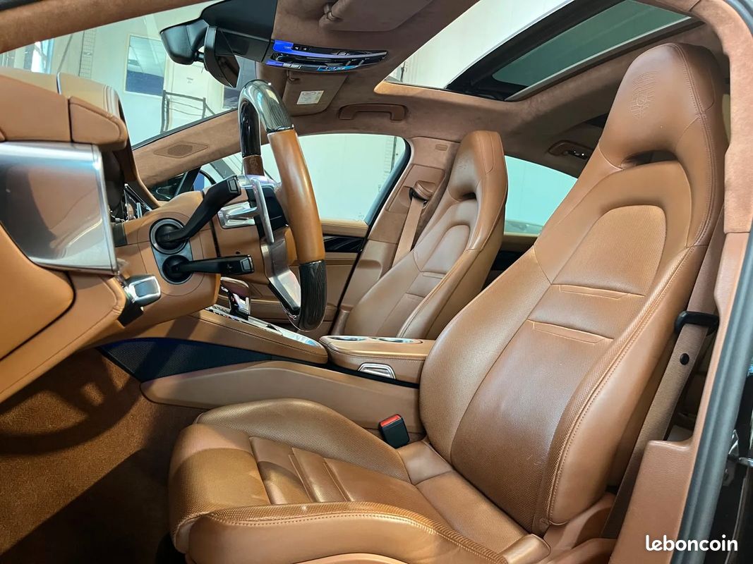 PORSCHE Panamera 462ch 4 E-Hybrid - 2019 - Toit ouvrant - Suivi complet (image 7)
