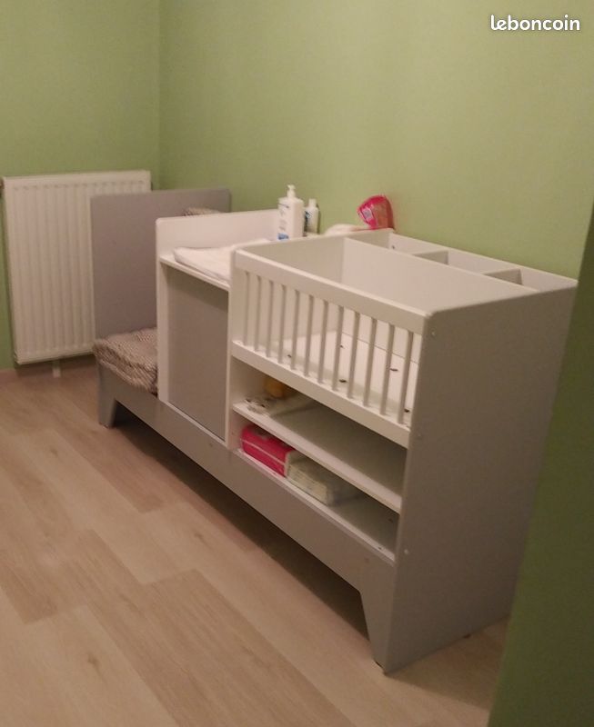 URGENT - Lit évolutif tout-en-un marque Vertbaudet + matelas (image 1)