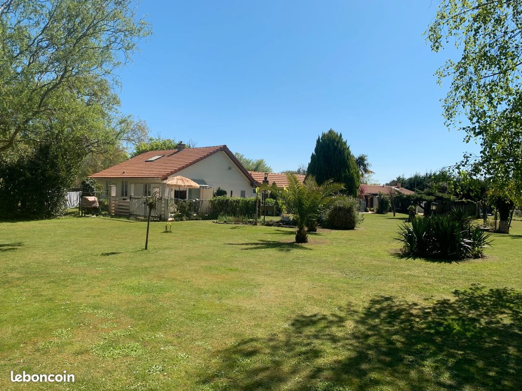 Maison 2 pièces 80 m² · à Vendays-Montalivet · 80 m² · 950 €/mois