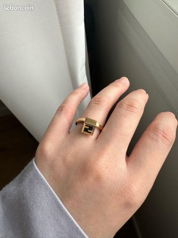 Ring Chevaliere Fendi Homme Ring Bague Fendi Ff Bijoux Bague Bague