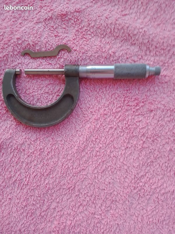 Outillage de precision MICROMÈTRE (image 1)