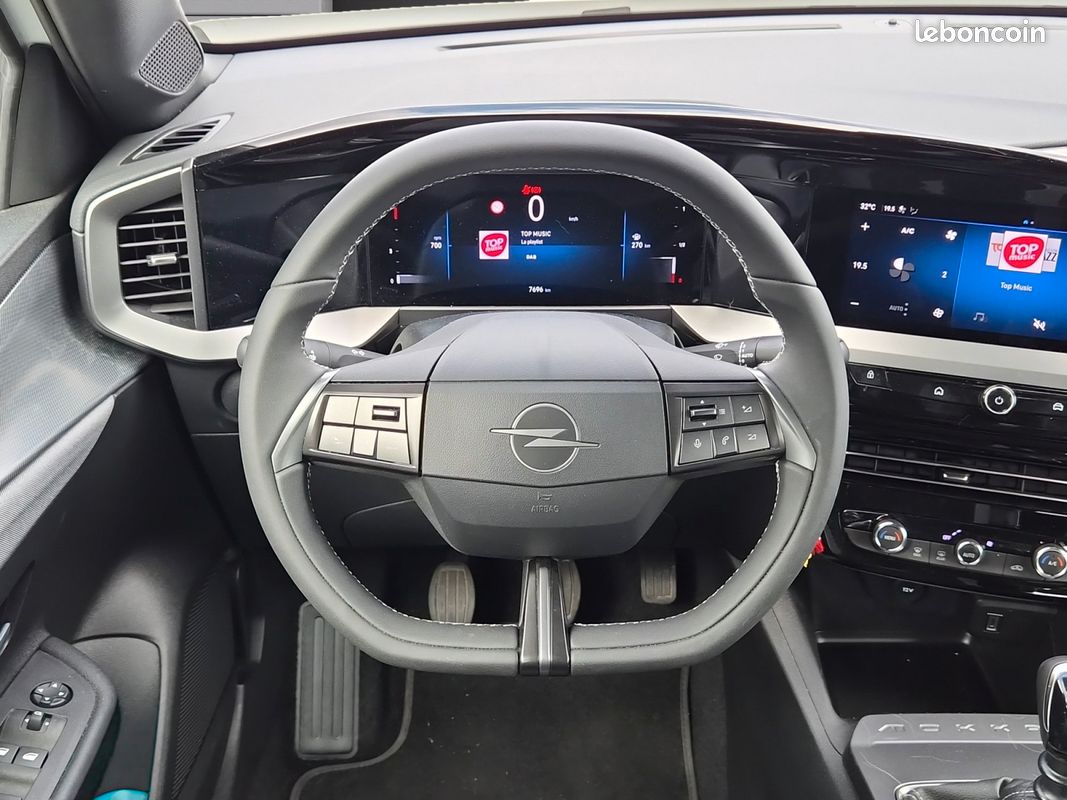 OPEL MOKKA 1.2 TURBO EDITION 136Ch - Clim Auto - Apple Carplay - Android Auto - Régulateur/Limiteur de vitesse - Garantie Constructeur 8 ans - Moteur à Chaîne (image 11)