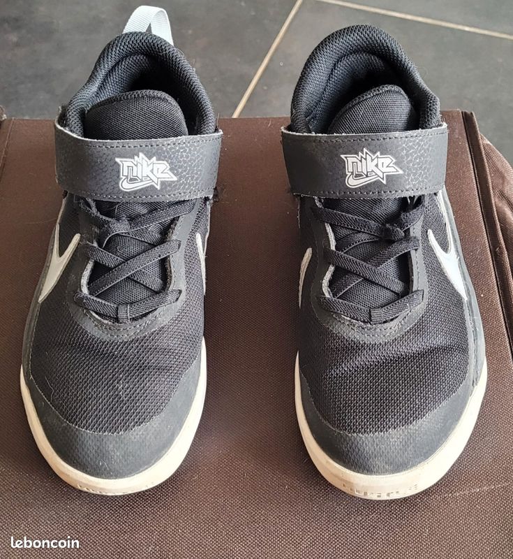 Chaussures de sport Nike enfant (image 1)