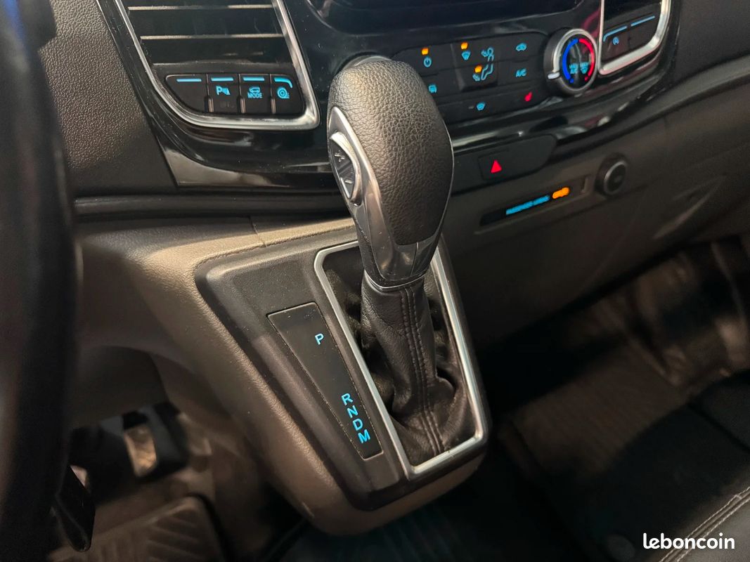 FORD TRANSIT CUSTOM FOURGON L1H1 2.0 ECOBLUE 185ch BVA SPORT | KIT DISTRIB OK / Vidange BVA OK & Révision OK (image 18)