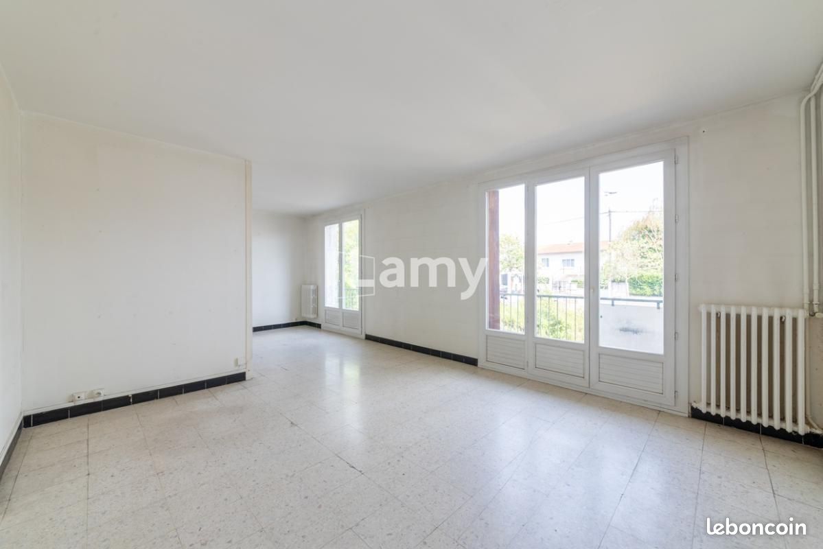 Appartement 3 pièces 85 m² · à Angoulême · 85 m² · 89 300 €