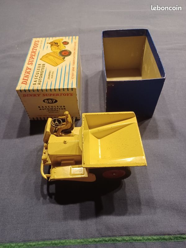 DINKY SUPERTOYS TRACTEUR UNIC ESTEREL + remorque AIR BP - Ref : 887