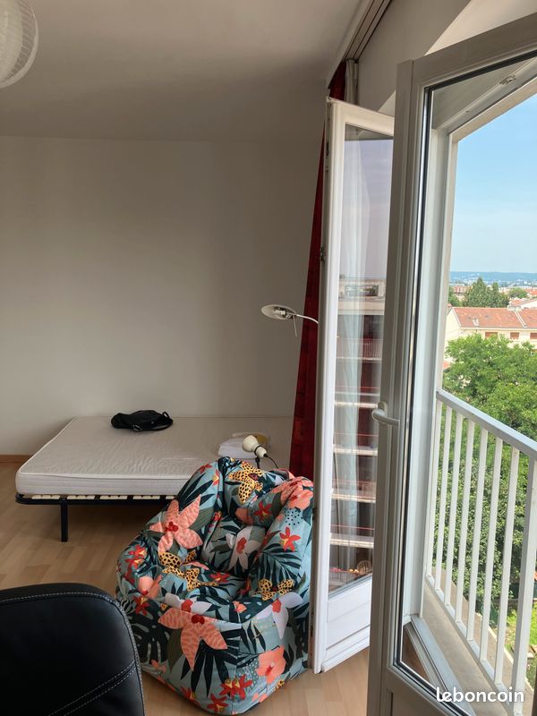 Appartement 1 pièce 26 m² · à Nancy · 26 m² · 556 €