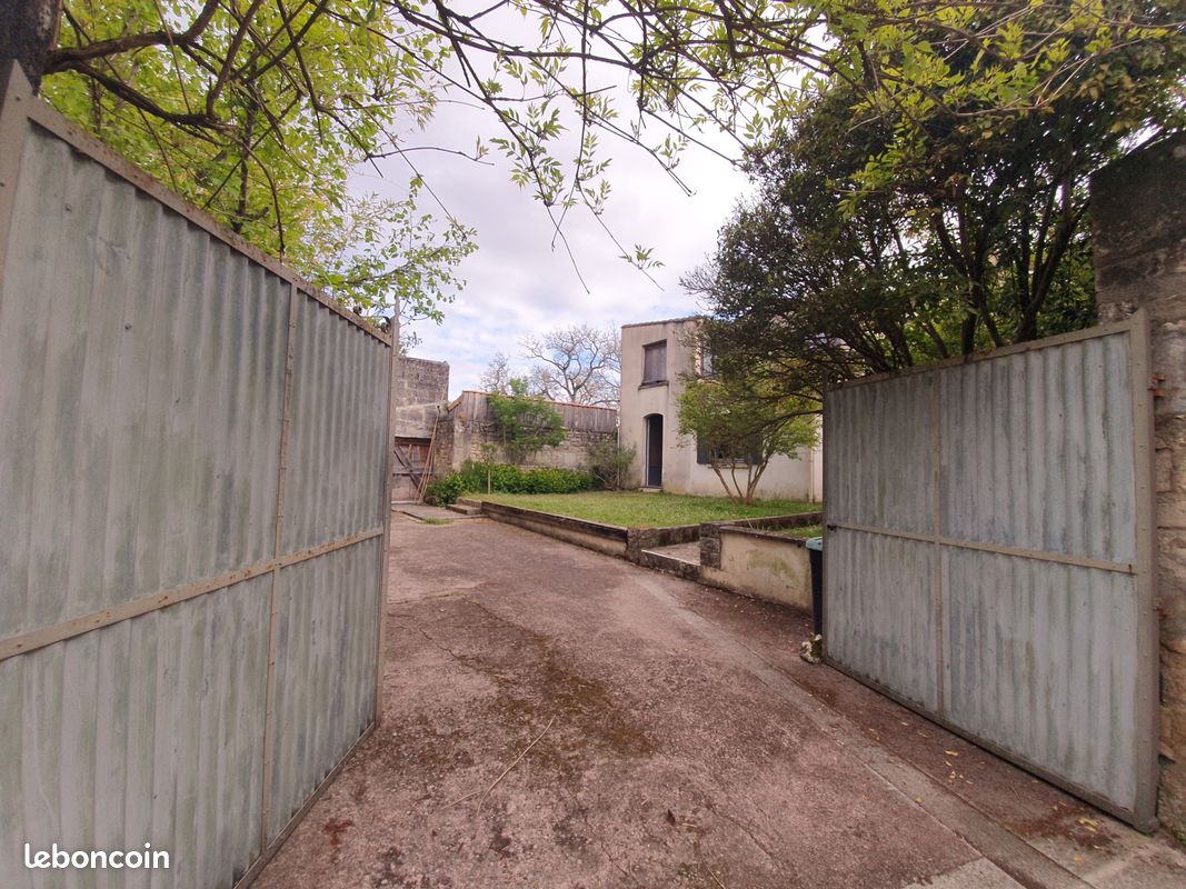 Maison 4 pièces 94 m² - Vibrac 16120 (image principale 13)