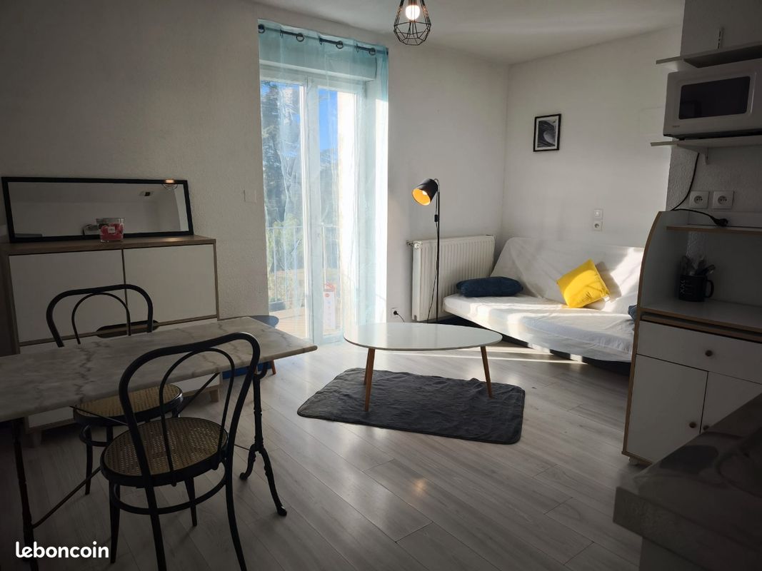 Appartement 1 pièce 18 m² · à Périgueux · 18 m² · 450 €/mois