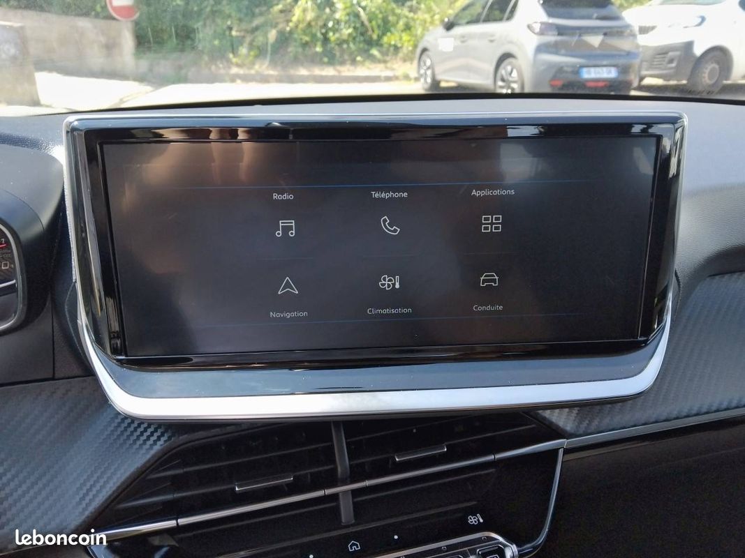 PEUGEOT 208 PureTech 100 S&S BVM6 Active (image 17)