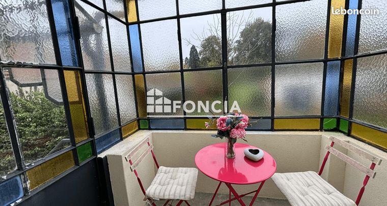 https://img.leboncoin.fr/api/v1/lbcpb1/images/be/1b/54/be1b54fdfdf075168e3ec6046bd83ee84f84bf71.jpg?rule=ad-image