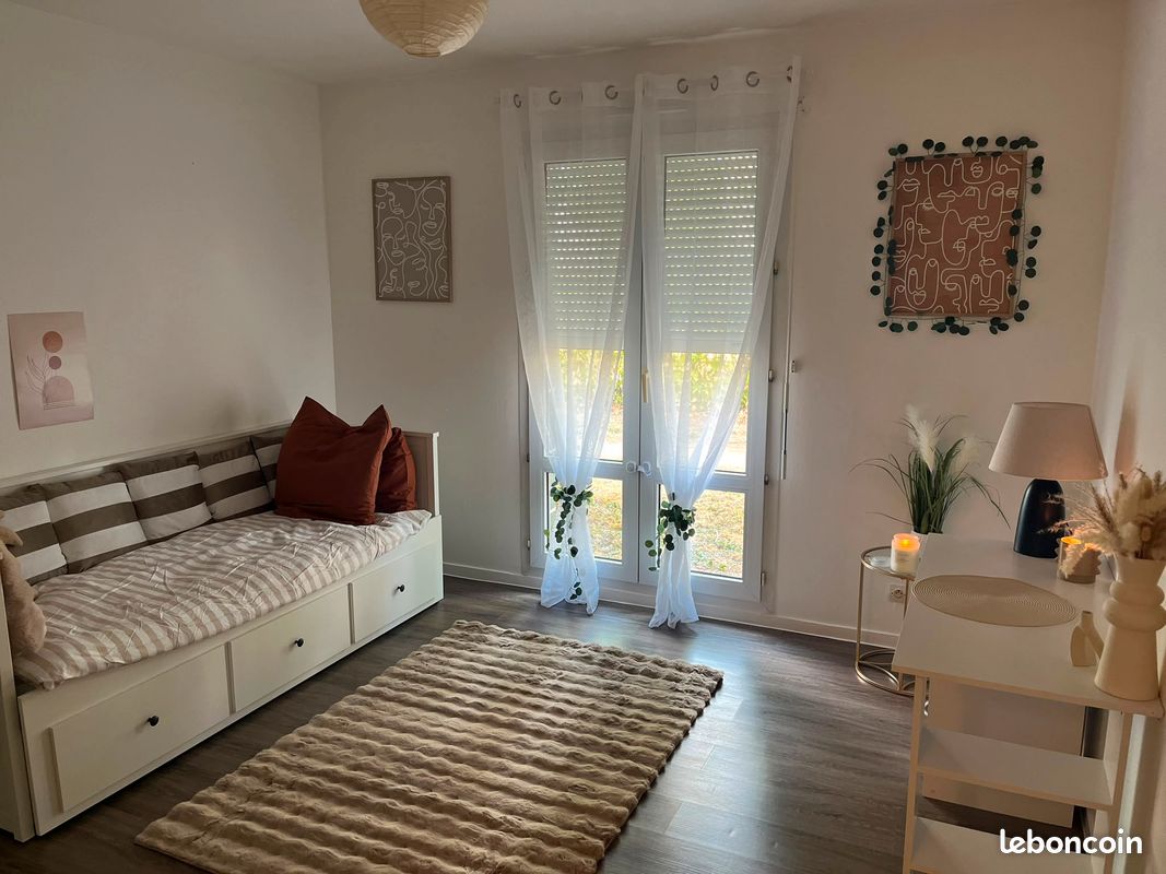 Appartement 1 pièce 26 m² · à Poitiers · 26 m² · 545 €