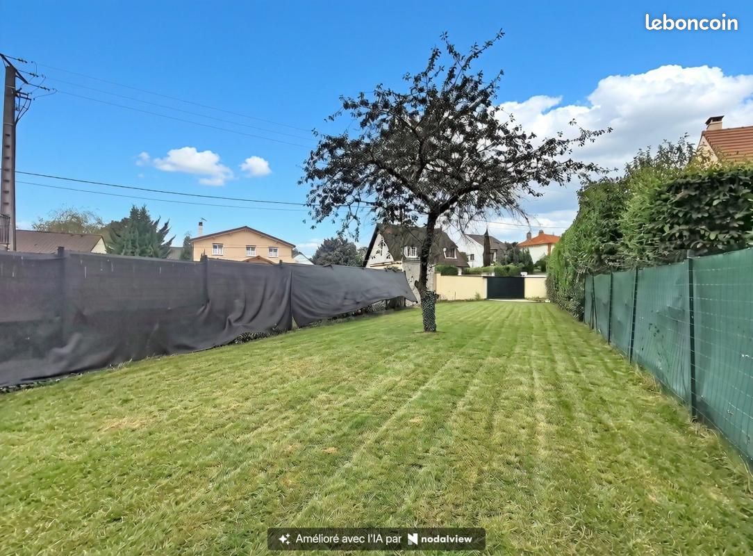 Terrain 238 m² · à Boussy-Saint-Antoine · 110 000 €