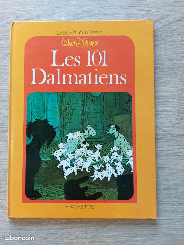 Livre les 101 dalmatiens (image 1)