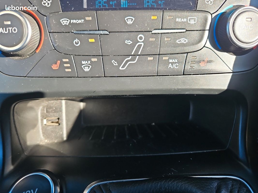 Ford focus 2.0 ecoboost 250 st start-stop flexifuel pack hiver/performance (image 22)