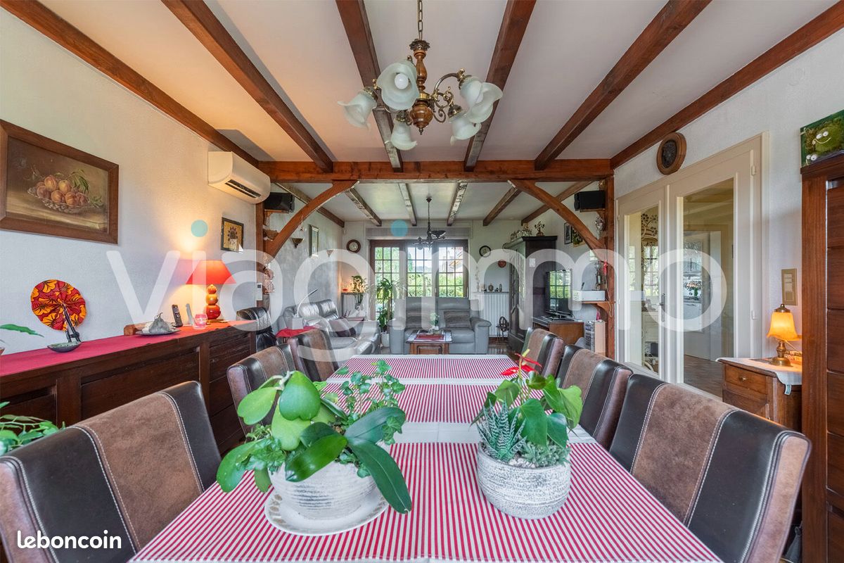 Maison 7 pièces 174 m² · à Yutz · 174 m² · 103 000 €