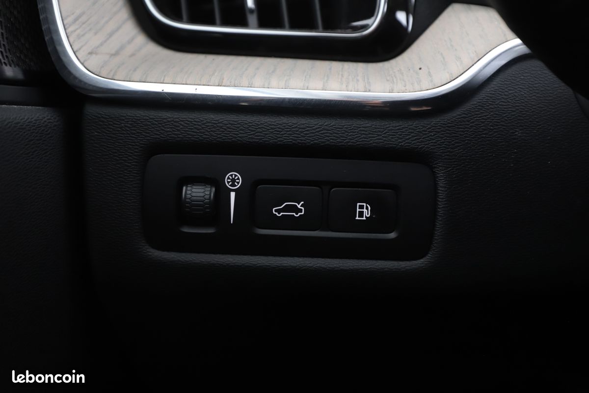 Volvo XC60 2.0 T6 Recharge AWD Inscription Luxe Geartronic 8 340 ch (image 29)