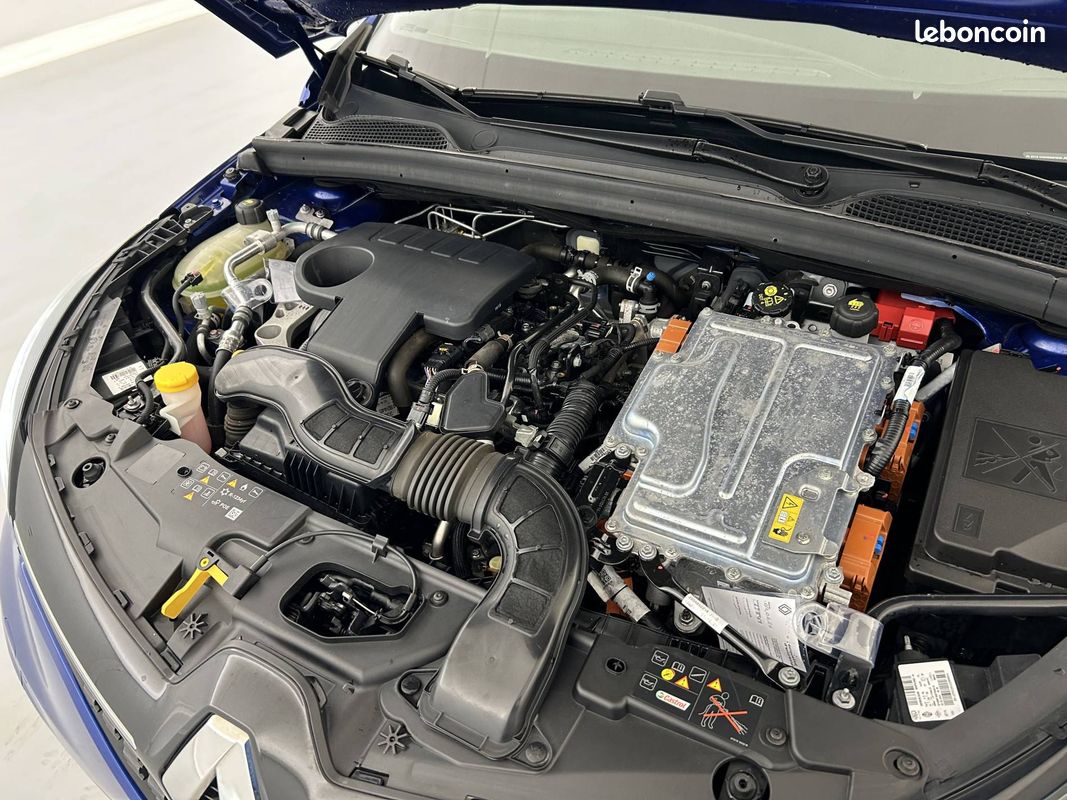 RENAULT Clio E-Tech 140 - 21N R.S. Line (image 27)