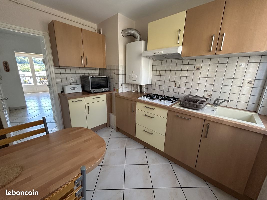 Appartement 2 pièces 47 m² · à Aurillac · 47 m² · 69 900 €