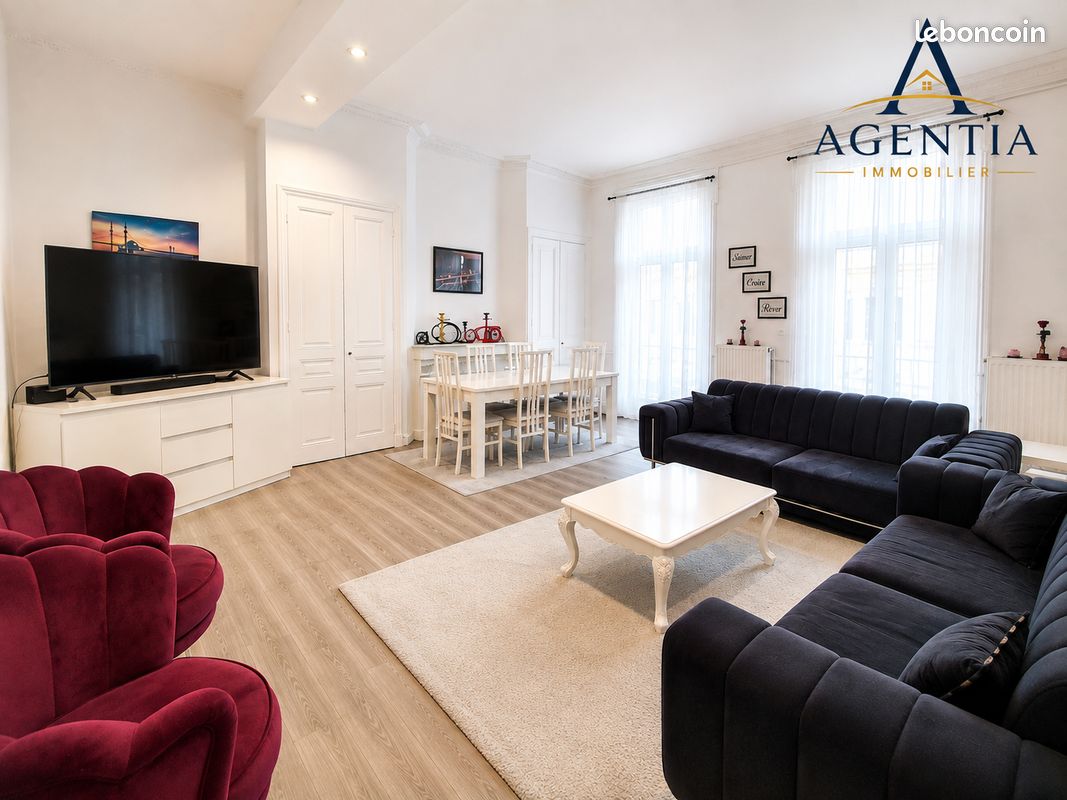 Appartement 4 pièces 134 m² · à Le Chambon-Feugerolles · 134 m² · 127 000 €