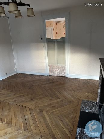 https://img.leboncoin.fr/api/v1/lbcpb1/images/be/23/27/be232761fc1c22d9f67913478d016727c774ab50.jpg?rule=ad-image
