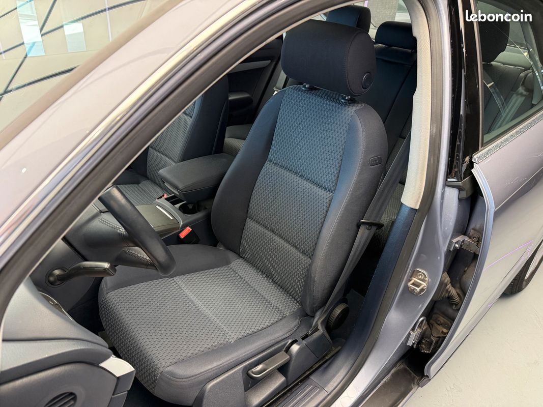 Audi a6 2.0l tdi 140 cv 91000km parfait état kit ditribution ok (image 8)