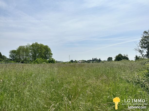 Terrain 2377 m² Boutenac-Touvent