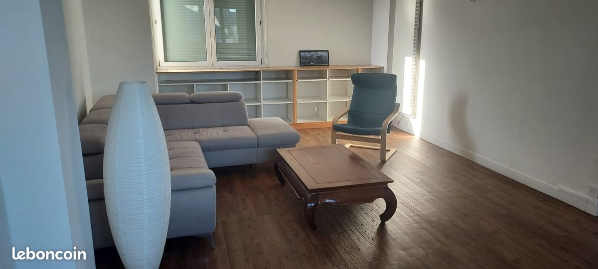 Appartement 3 pièces 79 m² · à Laval · 79 m² · 165 000 €